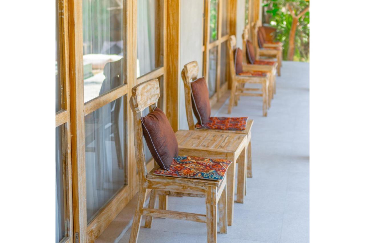 Golden Garuda Cottages Pelilit Exterior photo