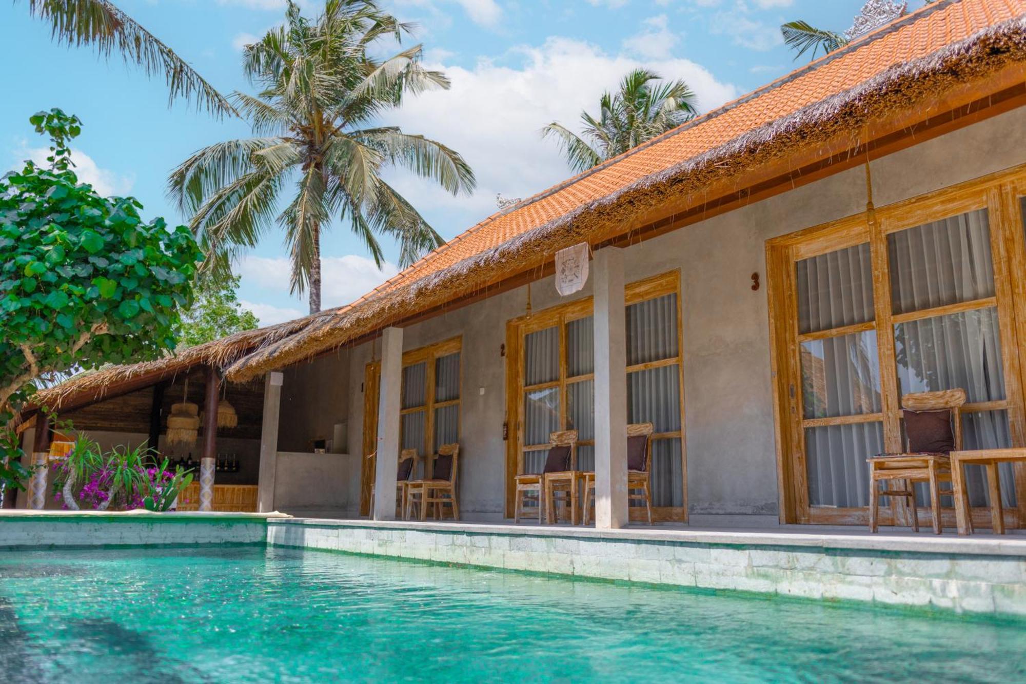 Golden Garuda Cottages Pelilit Exterior photo